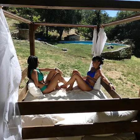 Gospodarstwo wiejskie Rural Abejaruco Cuevas Del Valle